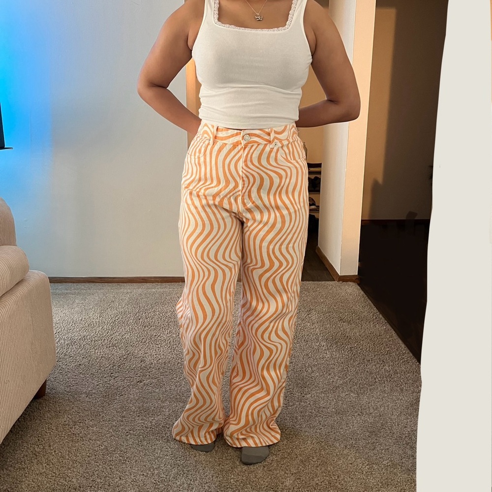 Zara Orange Swirl Jeans & tops